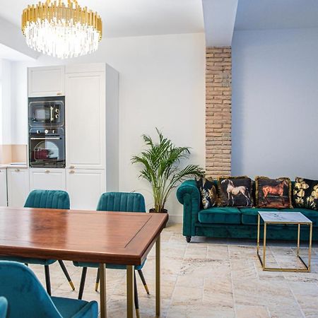 Laura Apartment Puerto Valencia Ngoại thất bức ảnh