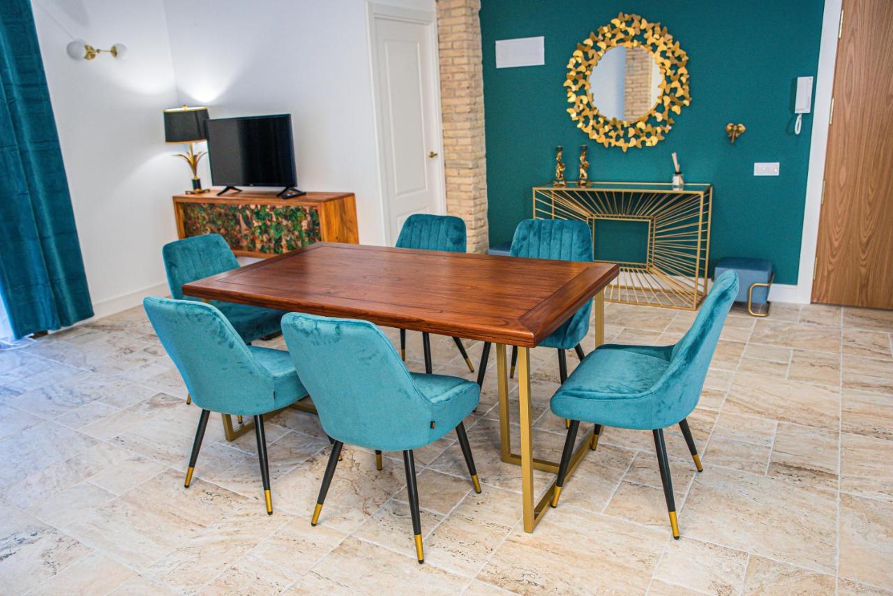Laura Apartment Puerto Valencia Ngoại thất bức ảnh