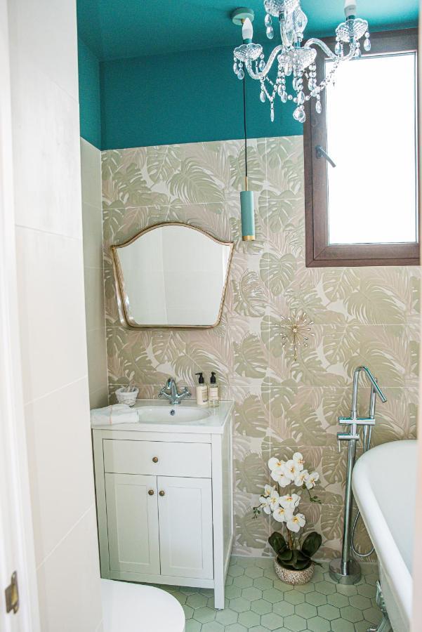 Laura Apartment Puerto Valencia Ngoại thất bức ảnh