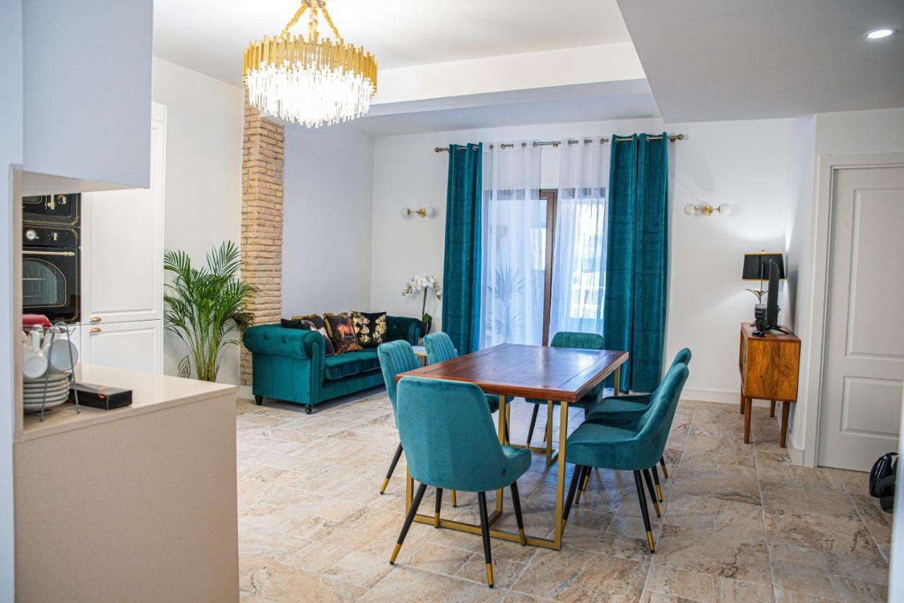 Laura Apartment Puerto Valencia Ngoại thất bức ảnh